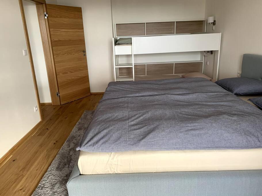 Apartman Zaly Benecko Exterior photo